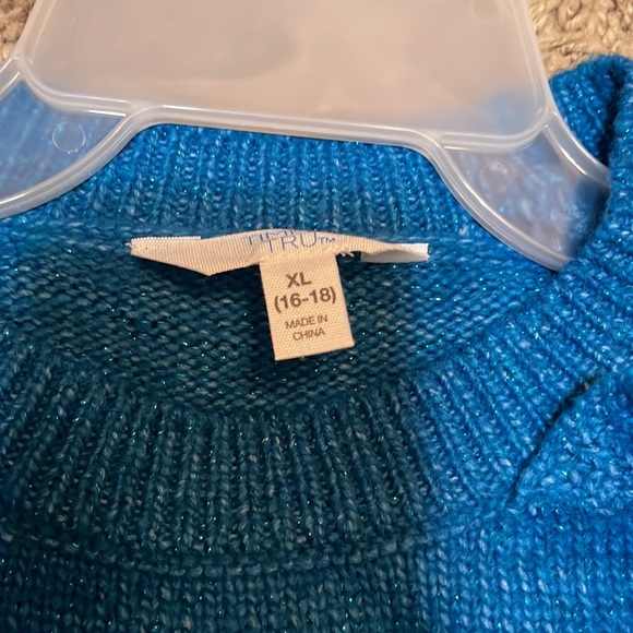 NWT Sweater Size XL - Picture 6 of 9